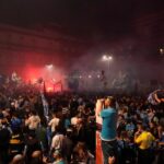 Νάπολι: Δεν… κοιμήθηκε κανείς στην πόλη του Μαραντόνα – Ξέφρενο πάρτι για την κατάκτηση του πρωταθλήματος (photos/videos)