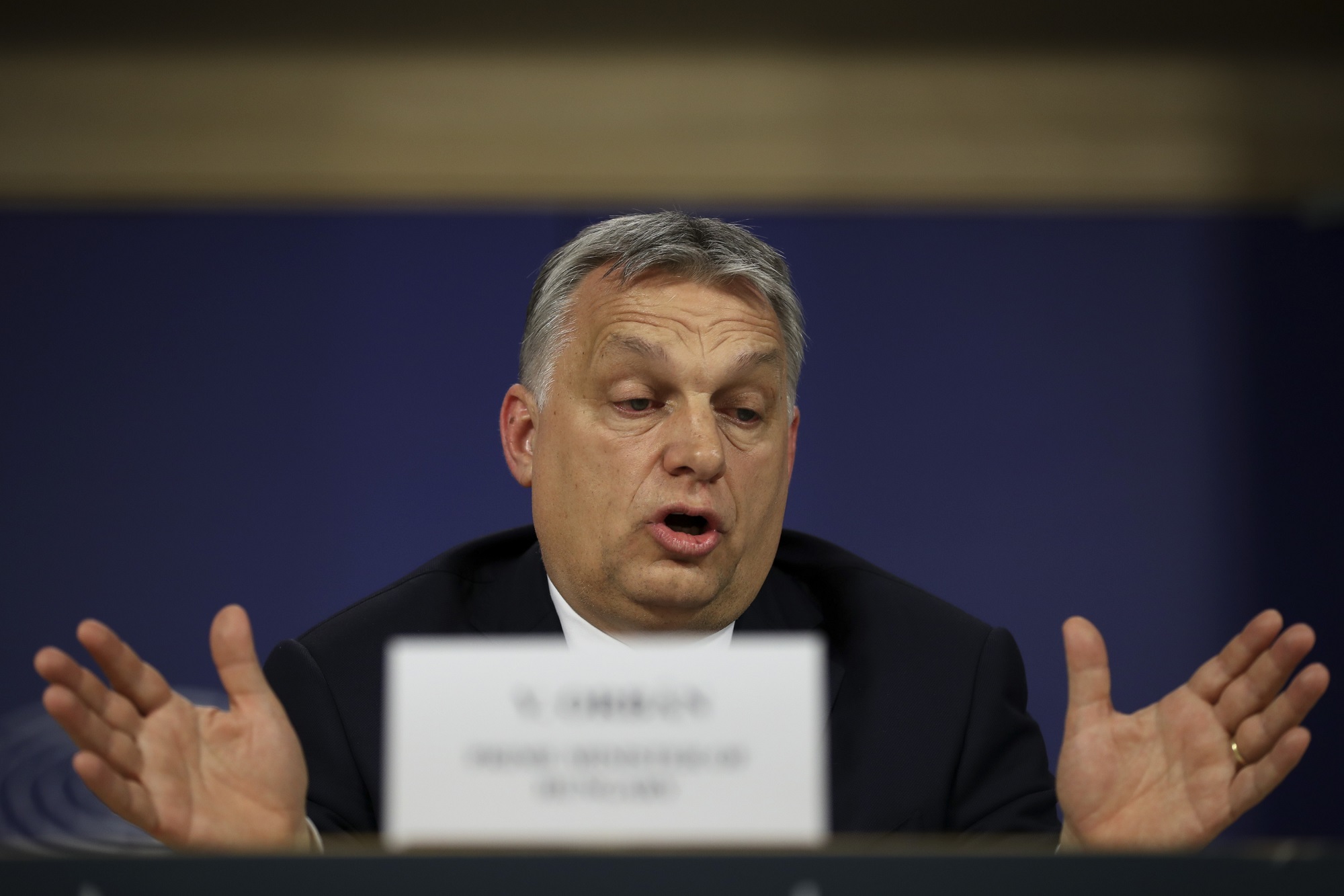 Ο Ούγγρος πρωθυπουργός συγκρίνει την ευρωπαϊκή ολοκλήρωση με την επιδίωξη του Χίτλερ για κυριαρχία