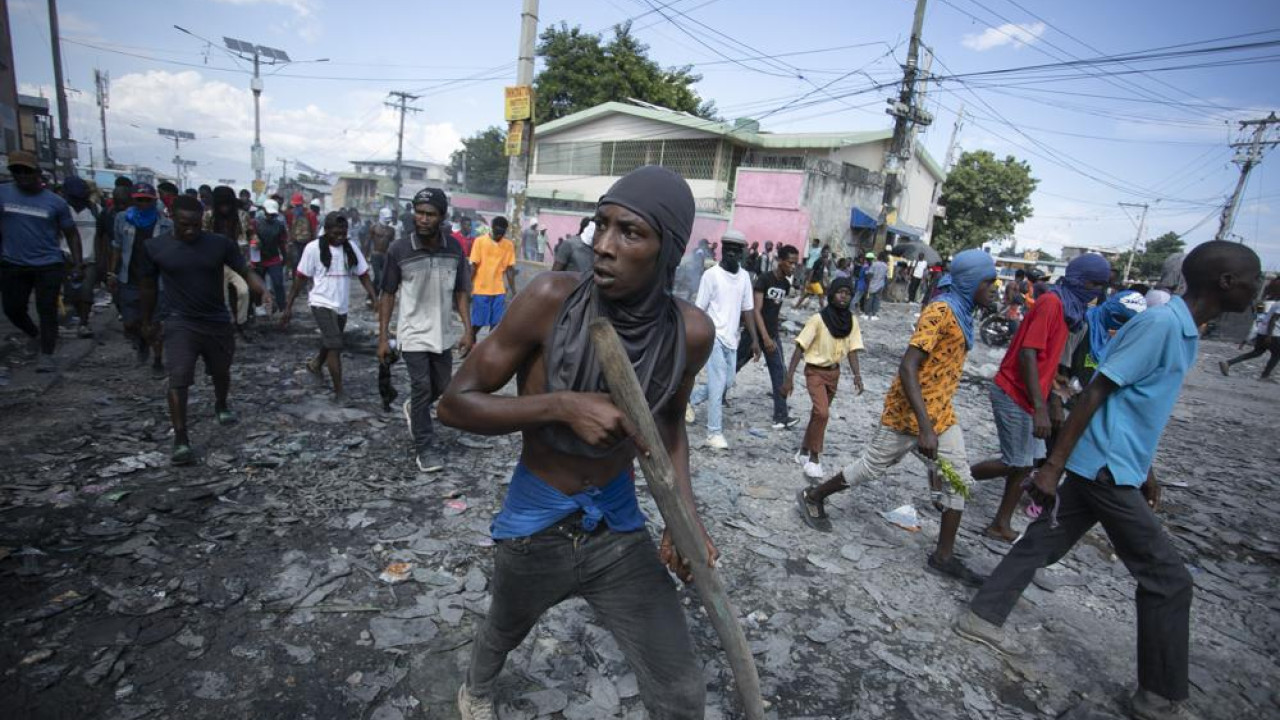 ΟΗΕ: Η Αϊτή «κρέμεται στο χείλος της αβύσσου»