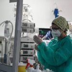 ΠΟΕΔΗΝ: Έχουν αποχωρήσει 12.000 νοσηλευτές από το ΕΣΥ, καμπανάκι απόγνωσης για τη δημόσια υγεία