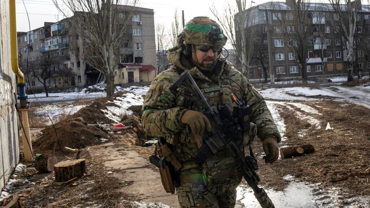 Πόλεμος στην Ουκρανία: 100.000 απώλειες για τον ρωσικό στρατό στη Μπαχμούτ