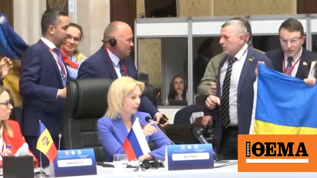 Στα χέρια Ουκρανοί και Ρώσοι στη συνέλευση του Εύξεινου Πόντου - Δείτε βίντεο