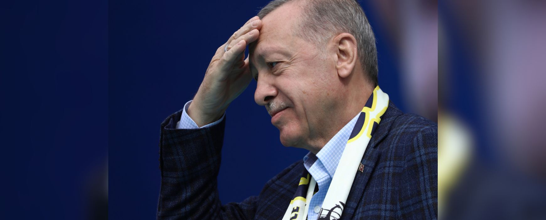 Τουρκία: Ο «μαυρογυαλούρος» Ερντογάν τα δίνει όλα για να επανεκλεγεί