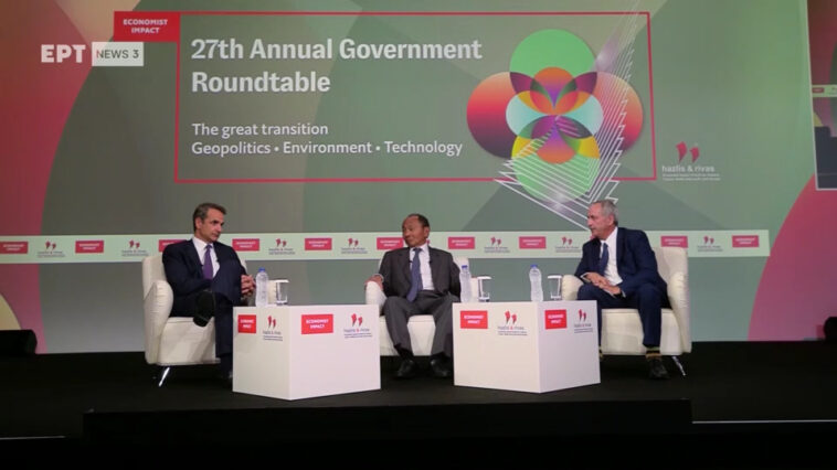 H συζήτηση Μητσοτάκη – Φουκουγιάμα στο Συνέδριο του Economist για τις «Προτεραιότητες της Ελλάδας»