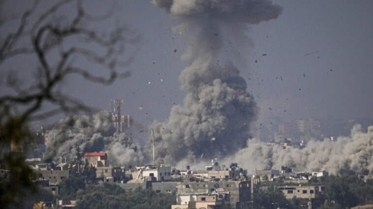 Αναφορές για πολλούς νεκρούς και τραυματίες  στον καταυλισμό Αλ Σάτι στη Λωρίδα της Γάζας