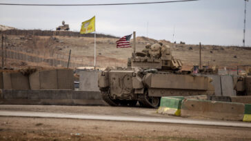 Δυνάμεις των ΗΠΑ στο Ιράκ και στη Συρία στόχος 13 επιθέσεων μέσα σε μια εβδομάδα