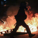 Επεισόδια μεταξύ αντεξουσιαστών και Αστυνομίας στο Ηράκλειο