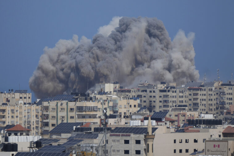 Παρά την κλιμάκωση στη Γάζα, συνεχίστηκαν οι διαπραγματεύσεις μεταξύ Ισραήλ και Χαμάς, «με πιο αργό ρυθμό»