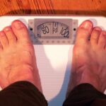 Έρευνα: Οι υπέρβαροι άνδρες κινδυνεύουν από 17 διαφορετικούς τύπους καρκίνου