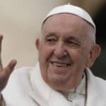 Βατικανό: «Άνοιγμα» στα διεμφυλικά άτομα έκανε ο πάπας Φραγκίσκος και υπέρ των δικαιωμάτων των παιδιών ομόφυλων ζευγαριών
