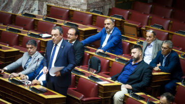 Βουλή: Άρση ασυλίας των 11 Σπαρτιατών με 285 «ναι»