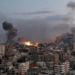 Γάζα: Τεχνικός του Al Jazeera έχασε 19 μέλη της οικογένειάς του από βομβαρδισμό στην Τζαμπαλίγια