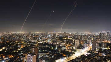 Ισραήλ: Η Χαμάς εκτόξευσε ρουκέτες εναντίον του Τελ Αβίβ