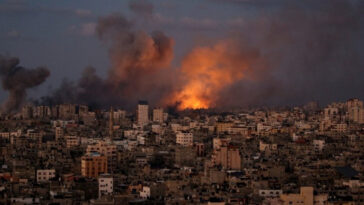 Ισραηλινός στρατός: "Σημαντικά" πλήγματα στη Γάζα, η οποία στο εξής είναι κομμένη στα δύο