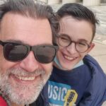 Κωνσταντίνος Καζάκος: Η ασπρόμαυρη φώτο με τον γιο και τον πατέρα του