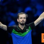 Στα ημιτελικά των ATP Finals στο Τορίνο ο Μεντβέντεφ, 2-0 τον Ζβέρεφ - Δείτε βίντεο
