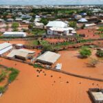 Σφοδρές πλημμύρες στο Κέρας της Αφρικής: Τουλάχιστον 111 νεκροί, 700.000 εκτοπισμένοι