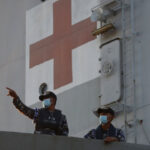 Το γαλλικό πλοίο Dixmude δέχεται τους πρώτους ασθενείς από τη Λωρίδα της Γάζας