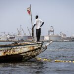 Το δέλεαρ της μετανάστευσης παγιδεύει τους ψαράδες της Σενεγάλης
