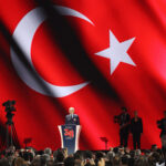 Τουρκία: Δεύτερος γύρος για την εκλογή προέδρου στο Ρεπουμπλικανικό Λαϊκό Κόμμα – Ο Οζγκιούρ Οζέλ νικητής του α’ γύρου