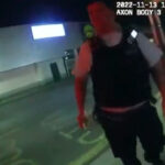 Βρετανία: Kάλεσε την αστυνομία για επίθεση, και δέχθηκε γροθιά από αστυνομικό – Δείτε βίντεο της επίθεσης