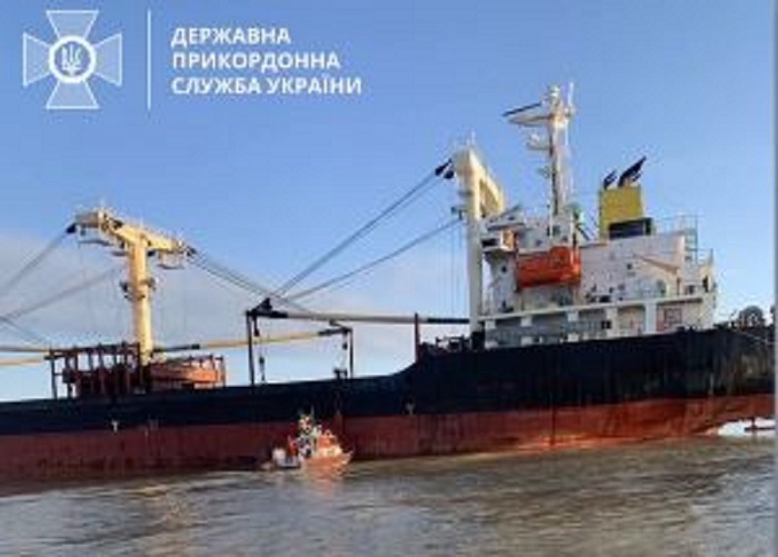 Ζημιές σε ελληνόκτητο φορτηγό πλοίο από νάρκη στη Μαύρη Θάλασσα – Δύο Έλληνες ελαφρά τραυματίες