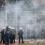 Η ανακοίνωση της ΕΛΑΣ για τα επεισόδια στην αναμέτρηση  Βόλου – Ολυμπιακού: «Απειλήθηκε η σωματική ακεραιότητα των αστυνομικών»