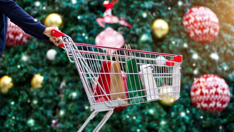 «Καλάθι Χριστουγέννων»: Σε ισχύ από σήμερα Τετάρτη 13 Δεκεμβρίου στα σούπερ μάρκετ με έξι προϊόντα
