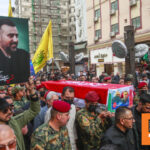 Κηδεύτηκε ο Ιρανός ταξίαρχος Ραζί Μουσαβί - «Θάνατος στην Αμερική και το Ισραήλ» φώναζε το πλήθος