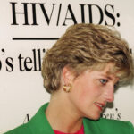 «Πάντα ήθελα να αγκαλιάζω τους ανθρώπους»: Πώς η πριγκίπισσα Νταϊάνα έσπασε το «τείχος του φόβου» για το AIDS - Φωτό