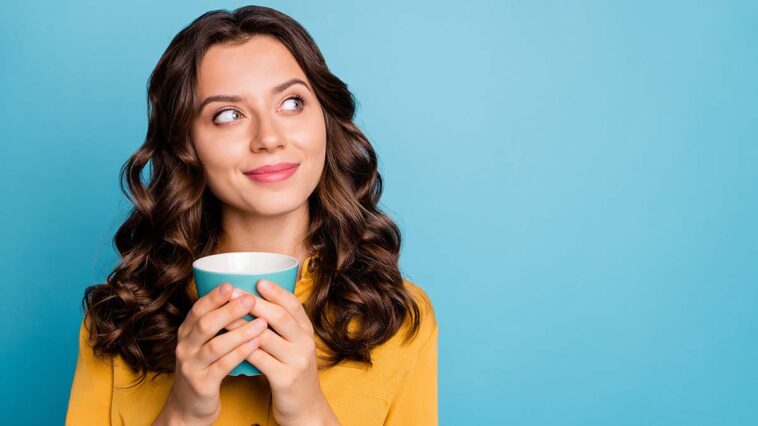 Πεπτικό: Τι βάζουν οι γαστρεντερολόγοι στον καφέ τους για το καλό του εντέρου