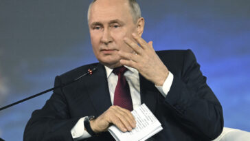 Πούτιν : «Η Ρωσία είναι έτοιμη για συνομιλίες για την Ουκρανία»