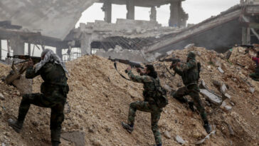 Συρία: Οκτώ άμαχοι νεκροί σε βομβαρδισμούς του στρατού εναντίον προπυργίου τζιχαντιστών και ανταρτών