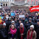 Γερμανία: Διαδηλώσεις «υπέρ της δημοκρατίας και κατά της AfD» – Σολτς και Μπέρμποκ στην πρώτη γραμμή