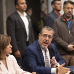 Γουατεμάλα: Οι αντεγκλήσεις στη Βουλή καθυστερούν την ορκωμοσία του προέδρου