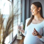 Εγκυμοσύνη: Το ευρέως χρησιμοποιούμενο χάπι που μπορεί να καθυστερήσει την ομιλία του παιδιού