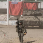Η Γαλλία «καταδικάζει» τα πυρά εναντίον εγκατάστασης του ΟΗΕ και καλεί το Ισραήλ να «τηρεί το διεθνές δίκαιο»