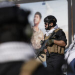 Η οργάνωση Κατάεμπ Χεζμπολάχ αναστέλλει τις επιθέσεις κατά των αμερικανικών δυνάμεων