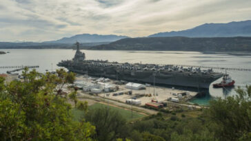 ΗΠΑ: Το αμερικανικό αεροπλανοφόρο USS Gerald R. Ford επιστρέφει στην βάση του