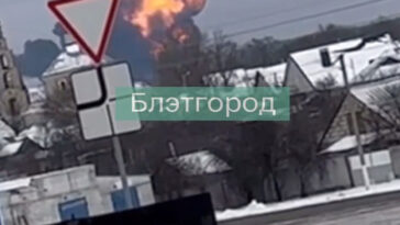 Ρωσικό μεταγωγικό αεροσκάφος με 74 επιβαίνοντες συνετρίβη κοντά στα σύνορα με την Ουκρανία - Δείτε βίντεο από τη στιγμή της πτώσης