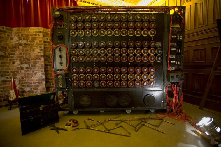 Σαν σήμερα, 80 χρόνια πριν: Ο υπολογιστής του Τούρινγκ «σπάει» τον κωδικό «Ενίγκμα» των Ναζί