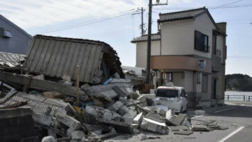 Σεισμός 7,6 Ρίχτερ στην Ιαπωνία: Τουλάχιστον 6 νεκροί - Χιλιάδες πολίτες διανυκτερεύουν σε κέντρα εκκένωσης