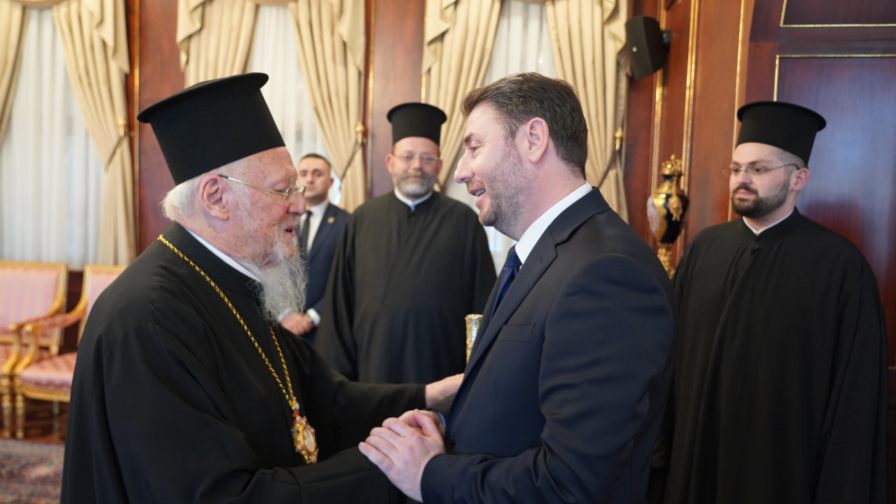 Συνάντηση του Νίκου Ανδρουλάκη με τον Οικουμενικό Πατριάρχη Βαρθολομαίο
