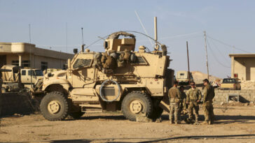Τα πυραυλικά πλήγματα στο Ιράκ δεν έπληξαν εγκαταστάσεις των ΗΠΑ, δηλώνουν Αμερικανοί αξιωματούχοι