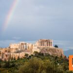 Ψηλά στις επενδυτικές επιλογές των διεθνών οίκων και το 2024 η Ελλάδα - Τι εκτιμούν οι αναλυτές
