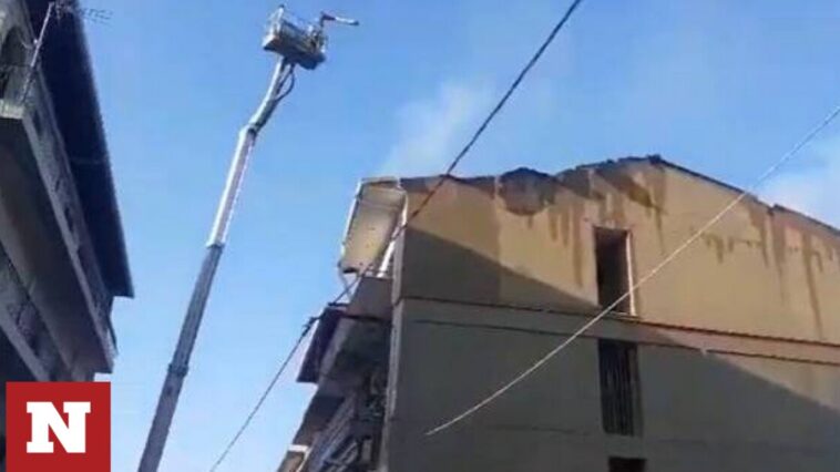 Αγρίνιο: Σε γνωστό αξιωματικό της Αστυνομίας ανήκει το σπίτι που «τυλίχθηκε» στις φλόγες